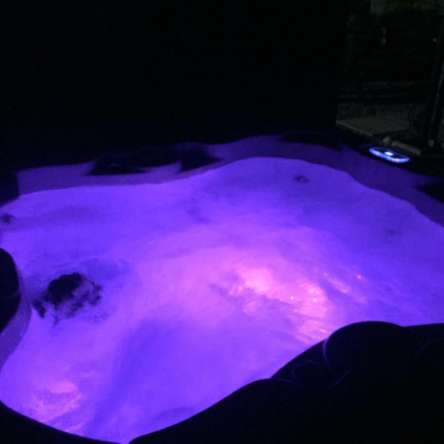 Bawdeswell Saving Grace With Private Hot Tubヴィラ エクステリア 写真